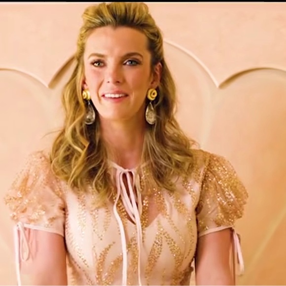 Stunning Matte Gold Swirl Top with Blue Stone Drop Earrings-Boutique - Picture 10 of 11